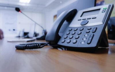 Hosted Voice for Business: How to Choose the Right Phone System
